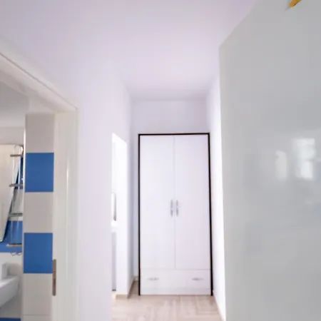 Artur2 Guest house Ksamil