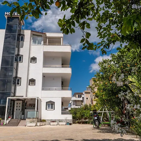 Guest house Artur2 Ksamil