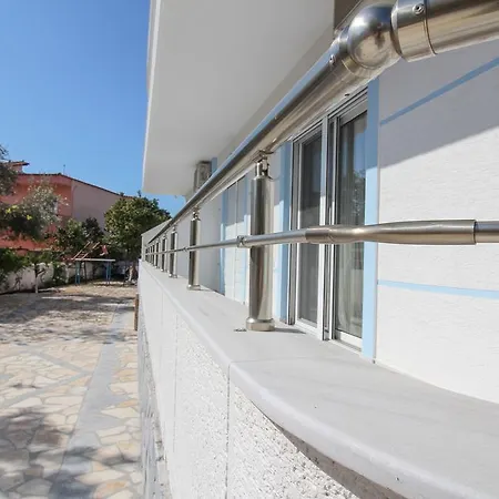 Guest house Artur2 3*