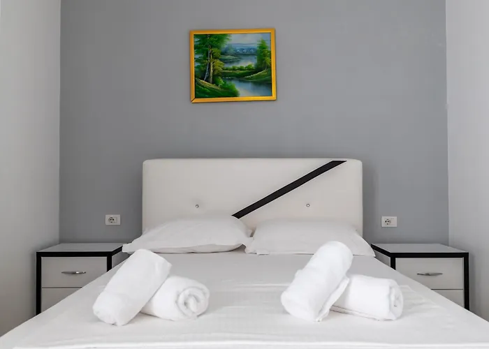 Gæstehus Artur2 Ksamil